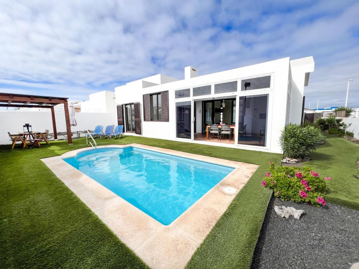 Casa Sol Y Mar Azul Un'Oasi A Due Passi Dal Mare Vila Playa Blanca  Exterior foto